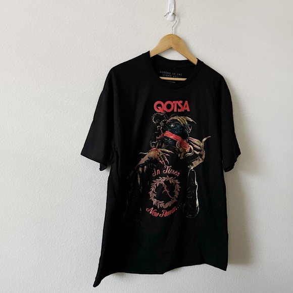 NEW Queens of The Stone Age Stone Age Graphic Tee - Picture 2 of 7